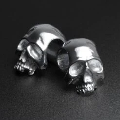 3D Skull Surgical Steel Saddle Ear Weight Hanger