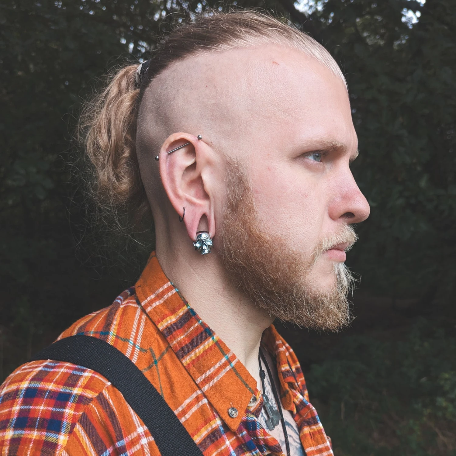 3D Skull Surgical Steel Saddle Ear Weight Hanger 4 3D Skull Surgical Steel Saddle Ear Weight Hanger - Image 2