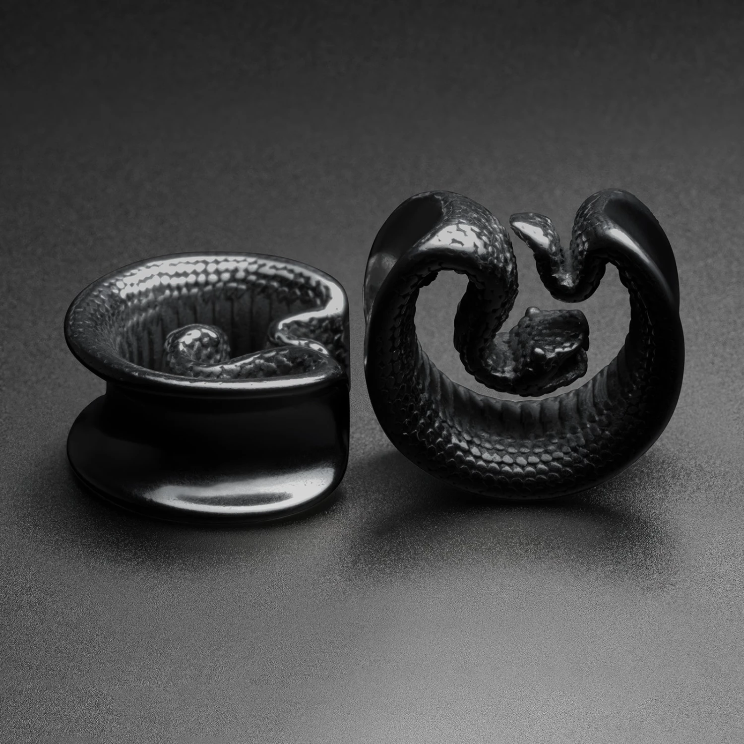 Snake Black PVD Saddle Plug Ear Weight 3 Snake Black PVD Saddle Plug Ear Weight