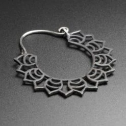 Flower Black Gunmetal Mini Plug Hoops
