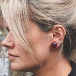 Halloween Bundle -Stretch It Body Jewellery Red glass single flare plug model shot close up df16807c 7c98 4517 9d23 8440c6337fa7