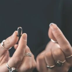 Black Glass Dead Stretching Kit 13 Black Glass Dead Stretching Kit -Stretch It Body Jewellery black glass single flare dead stretching plug model shot 1