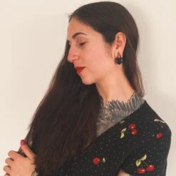 Black PVD Saddle Ear Weight Hanger -Stretch It Body Jewellery black pvd saddle ear weight hanger model shot