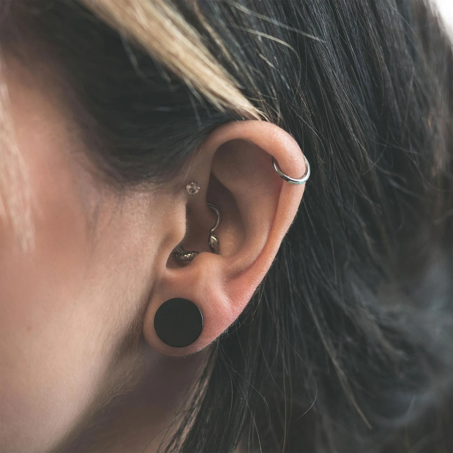 Black PVD Single Flare Dead Stretching Plug 4 Black PVD Single Flare Dead Stretching Plug - Image 2