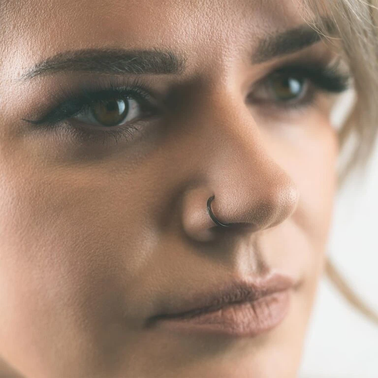 Stretch It Body Jewellery -Stretch It Body Jewellery black pvd titanium seamless nose ring model shot 768x768 1