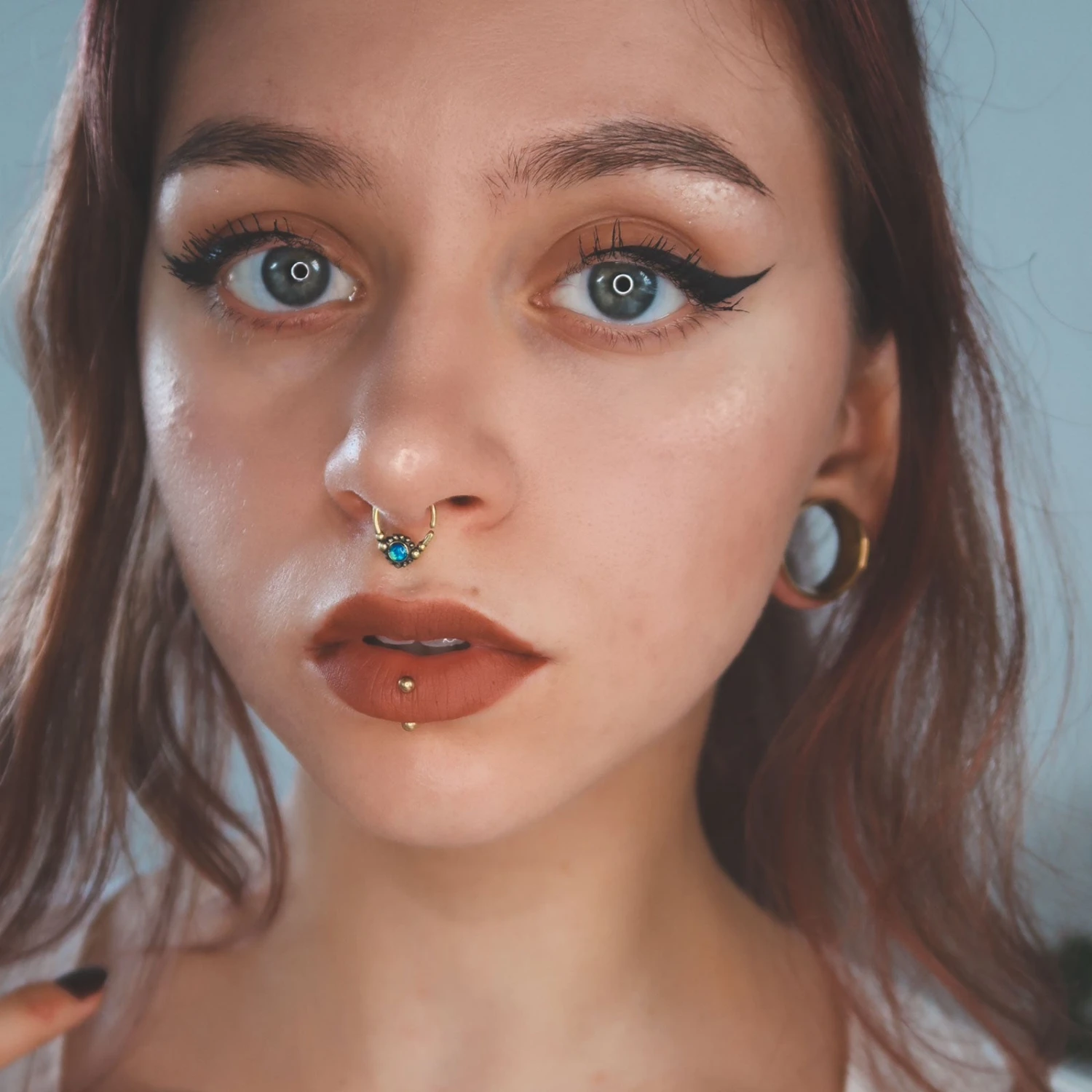 Blue Synth Opal Drop & Brass Seamless Septum Ring 4 Blue Synth Opal Drop & Brass Seamless Septum Ring - Image 2