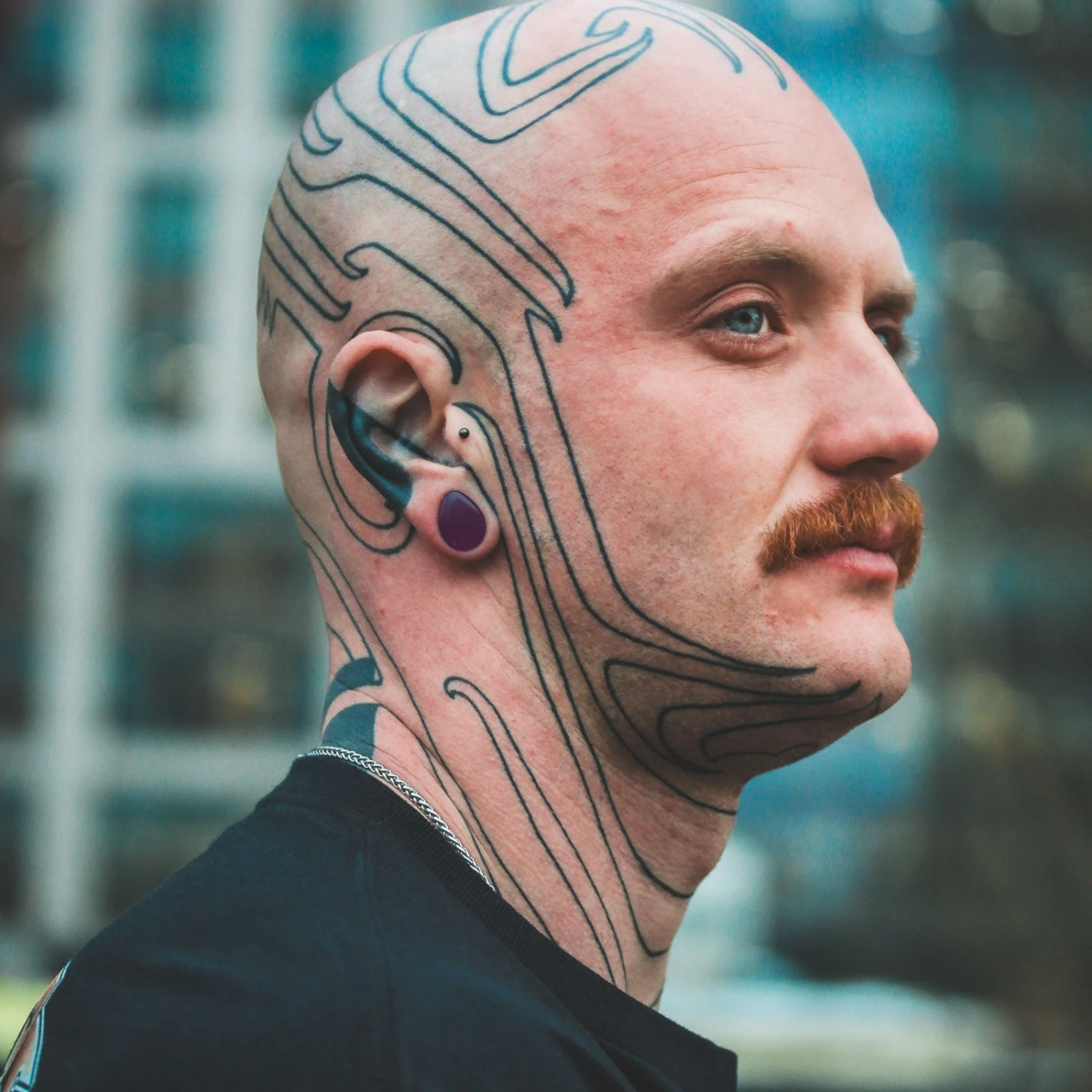 Burgundy Glass Double Flare Teardrop Plug 4 Burgundy Glass Double Flare Teardrop Plug - Image 2