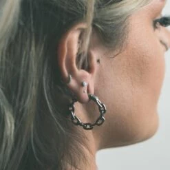 Cable Chain Hoop Steel Plated Brass Magnetic Ear Weight 8 Cable Chain Hoop Steel Plated Brass Magnetic Ear Weight -Stretch It Body Jewellery cable chain hoop surgical steel magnetic ear weight model shot