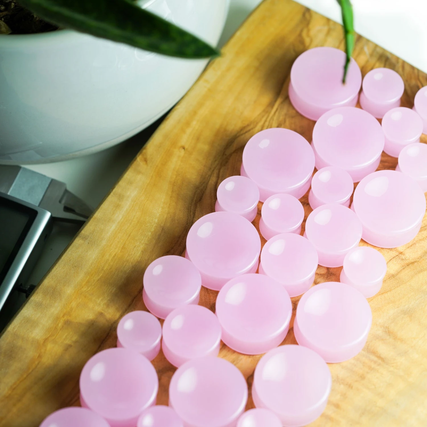 Cherry Blossom Pink Glass Double Flare Concave Plug 4 Cherry Blossom Pink Glass Double Flare Concave Plug - Image 2