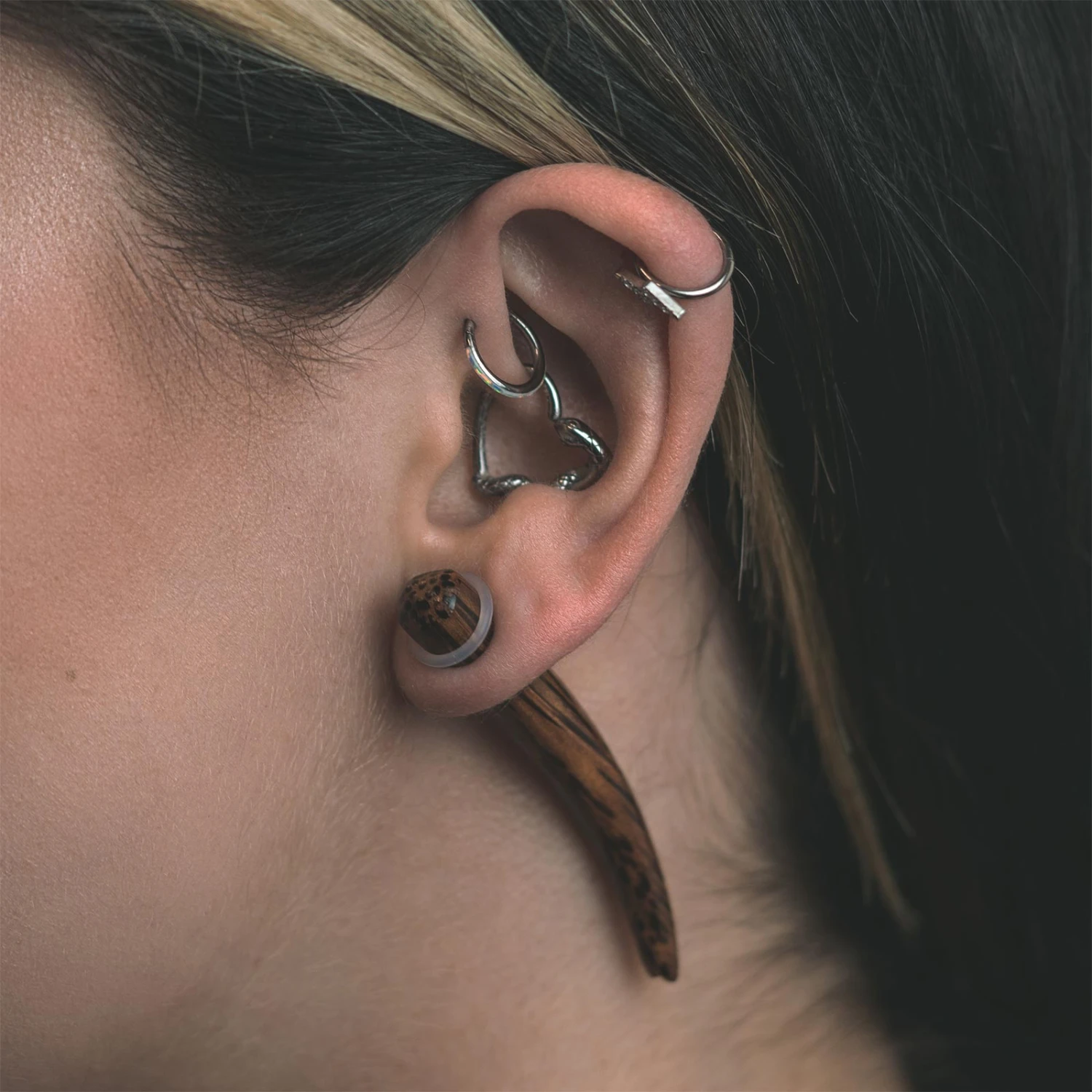 Coconut Wood Curved Taper 4 Coconut Wood Curved Taper - Image 2