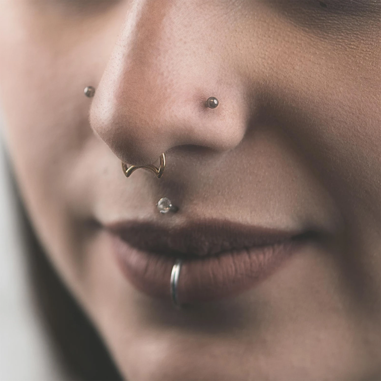 Crescent Gold PVD Titanium Hinged Segment Daith Earring 5 Crescent Gold PVD Titanium Hinged Segment Daith Earring - Image 3