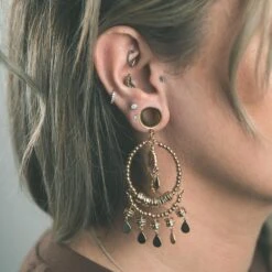 Design Your Own Dangles Black PVD Internally Threaded Double Flare Tunnels 10 Design Your Own Dangles Black PVD Internally Threaded Double Flare Tunnels -Stretch It Body Jewellery design your own dangles gold pvd internally threaded double flare tunnels model shot 8dcc6a8e 3a63 40f5 aa91 a86cc8459aa1