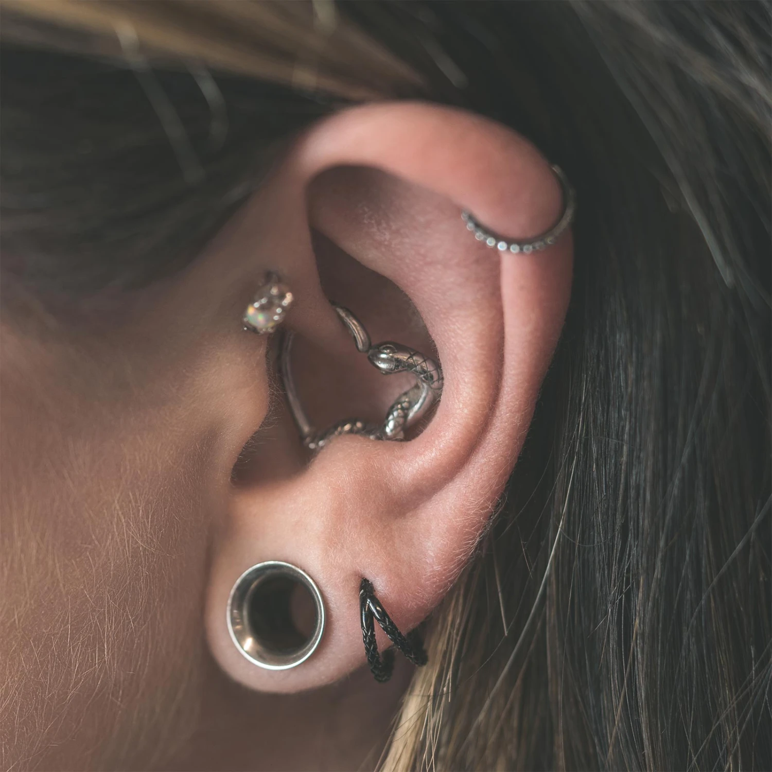 Double Snake Skin Black PVD Titanium Hinged Segment Ring 4 Double Snake Skin Black PVD Titanium Hinged Segment Ring - Image 2