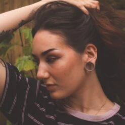 Flat Grey Silicone Double Flare Tunnel -Stretch It Body Jewellery flat grey silicone double flare tunnel model shot side shot