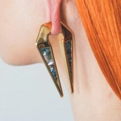 Geometric Keyhole Shell & Gold PVD Ear Weight -Stretch It Body Jewellery geometric keyhole shell gold pvd ear weight close up