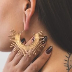 Gold Plated Sunbeam Plug Hoops 7 Gold Plated Sunbeam Plug Hoops -Stretch It Body Jewellery gold plated sunbeam plug hoops model shot close up