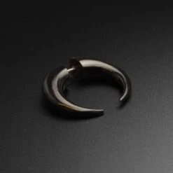 Horn Fake Gauge Pincher