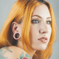 Stretch It Body Jewellery -Stretch It Body Jewellery pearl white silicone model shot