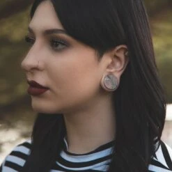 Rhodonite Double Flare Stone Plug -Stretch It Body Jewellery rhodonite double flare stone plug model shot