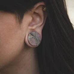 Rhodonite Double Flare Stone Plug -Stretch It Body Jewellery rhodonite double flare stone plug model shot close up