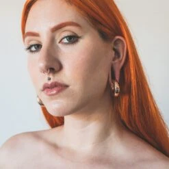 Rose Gold PVD Magnetic Circle Ear Weight -Stretch It Body Jewellery rose gold pvd magnetic circle ear weight model shot