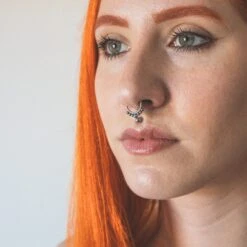 Septenary Dot Titanium Septum Clicker -Stretch It Body Jewellery septenary dot titanium septum clicker model shot