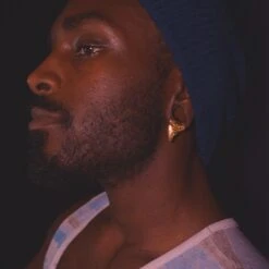 Shark Tooth Gold PVD Ear Weight -Stretch It Body Jewellery shark tooth gold pvd ear weight model shot two