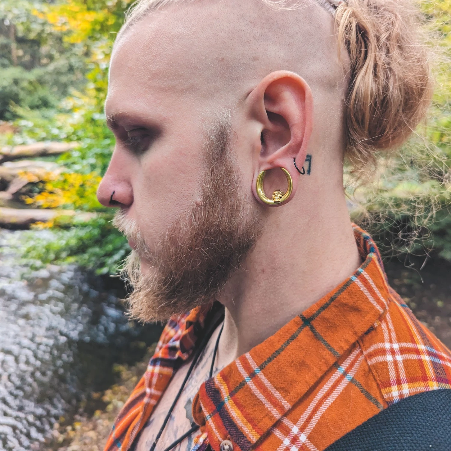 Skull Gold PVD Saddle Plug Ear Weight 6 Skull Gold PVD Saddle Plug Ear Weight - Image 4