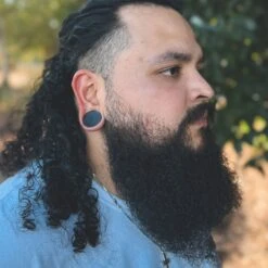 Sono Wood Double Flare Concave Plug -Stretch It Body Jewellery sono wood double flare concave plug model shot male