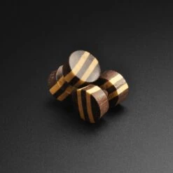Sono Wood Fake Gauge Plug With Crocodile Wood Stripes