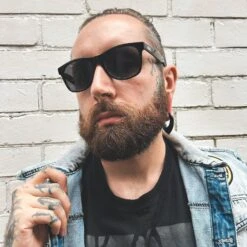 Spear Drop Black PVD Magnetic Ear Weight -Stretch It Body Jewellery spear drop black pvd magnetic ear weight model shot