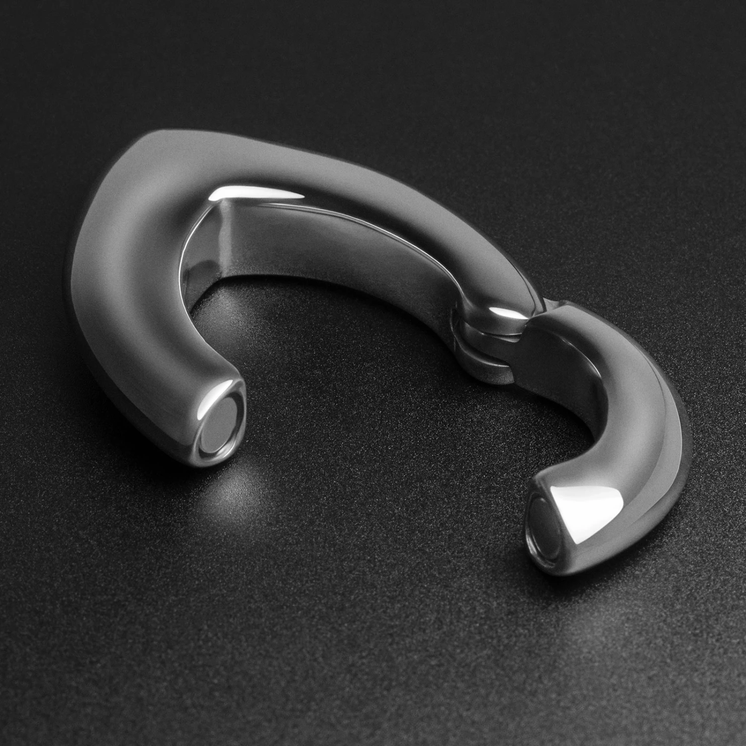 Spear Drop Surgical Steel Magnetic Ear Weight 4 Spear Drop Surgical Steel Magnetic Ear Weight - Image 2