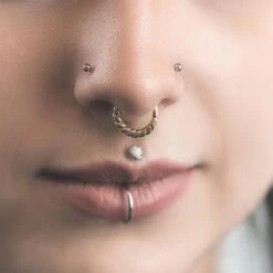 Twisted Brass Seamless Septum Ring -Stretch It Body Jewellery twisted brass seamless septum ring model shot